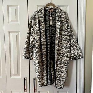 Women’s Diamond Print Cardigan—NEW